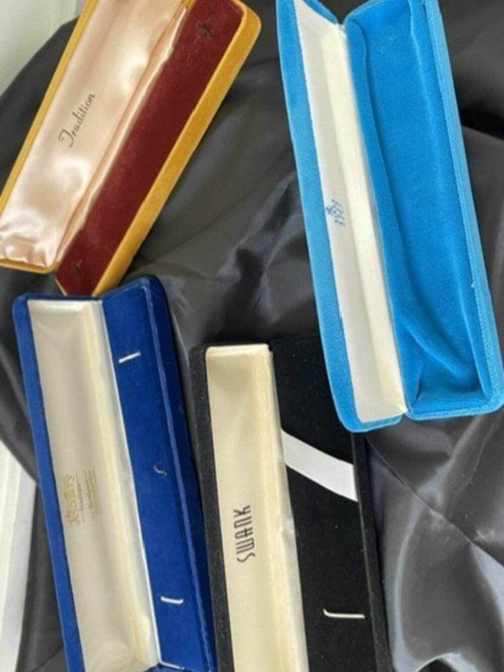 4- VTG Luxury Velvet Long Jewelry Packaging Gift Boxes  -Velvet Covers –